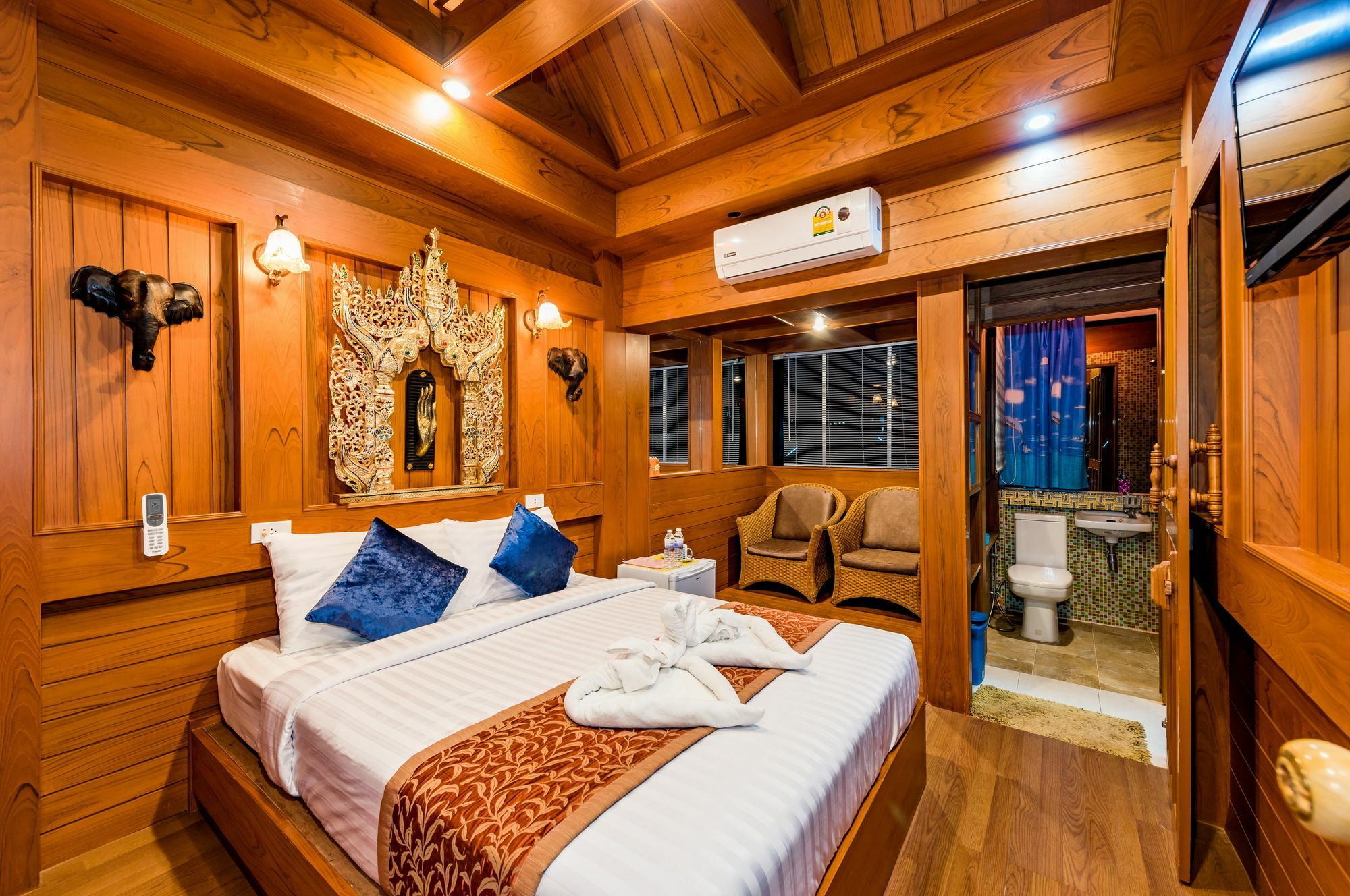 Villa Baan Ratchapruek Phuket Exterior foto