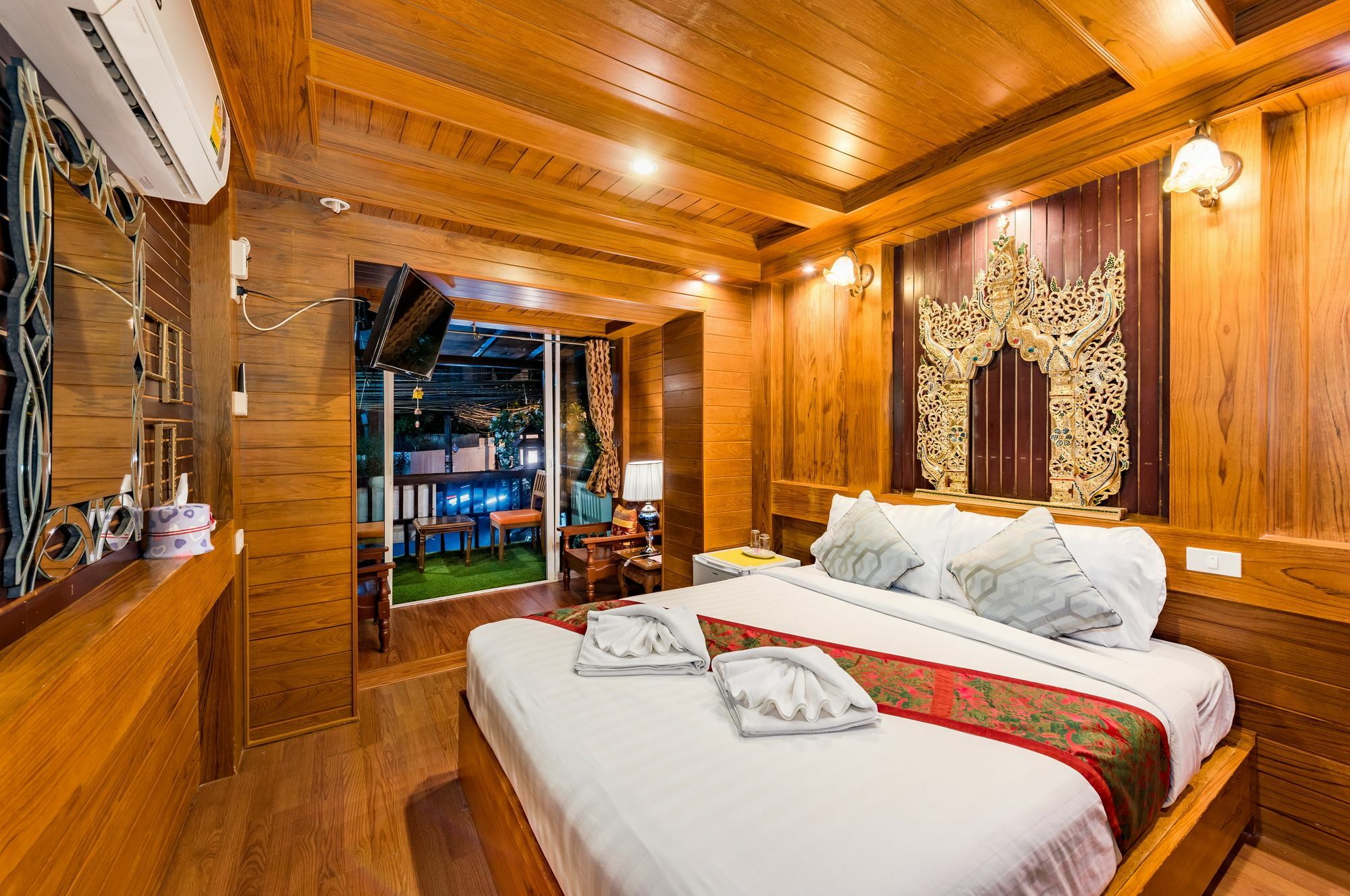 Villa Baan Ratchapruek Phuket Exterior foto